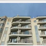 Bright & Airy Sea Views Appartement *