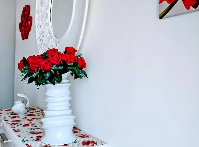 Bright & Airy Sea Views