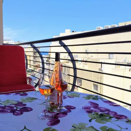 Apartmán Bright & Airy Sea Views