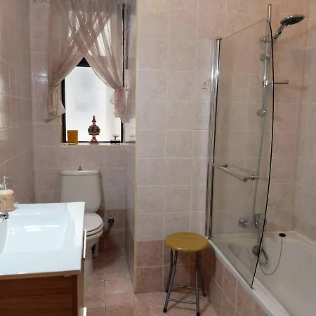 Apartmán Bright & Airy Sea Views