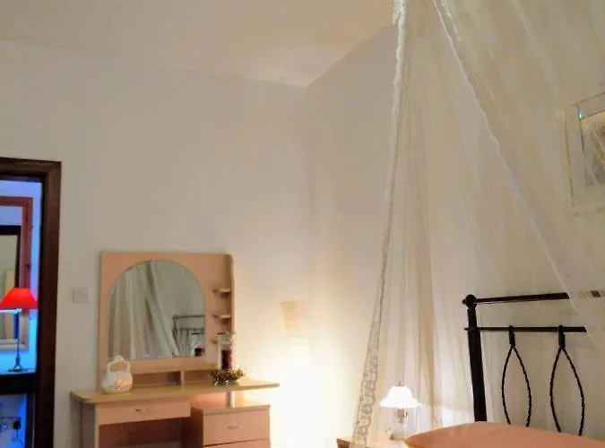 Bright & Airy Sea Views Apartamento